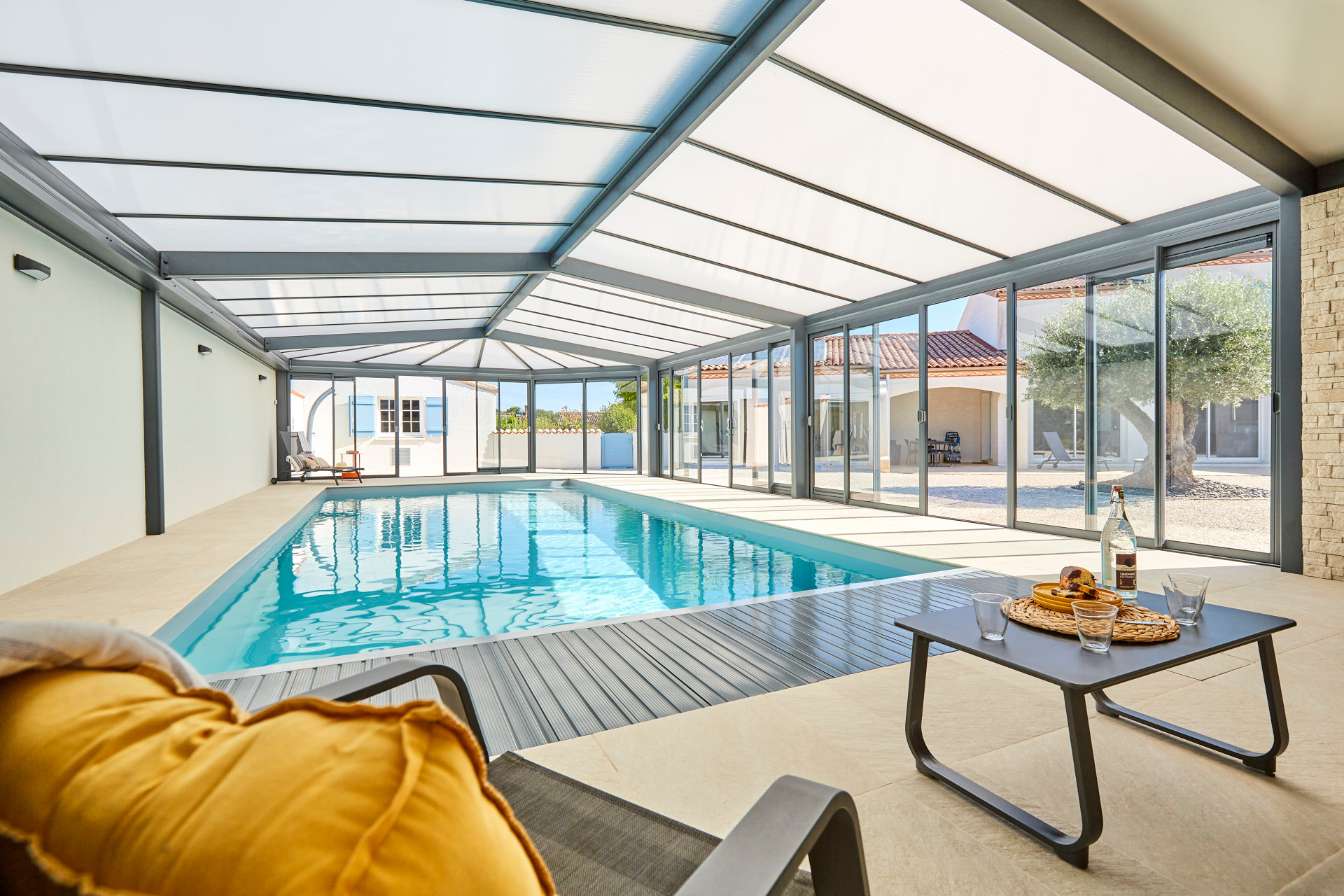 veranda piscine serenity