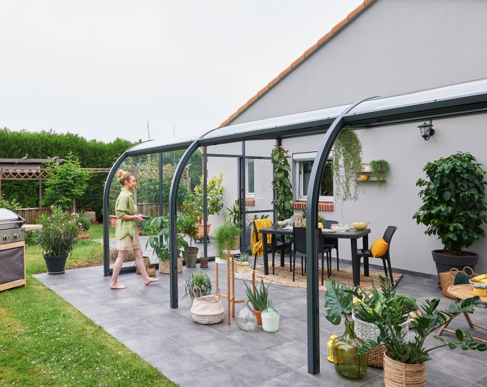 Abri de terrasse Panoramik à panneaux relevables