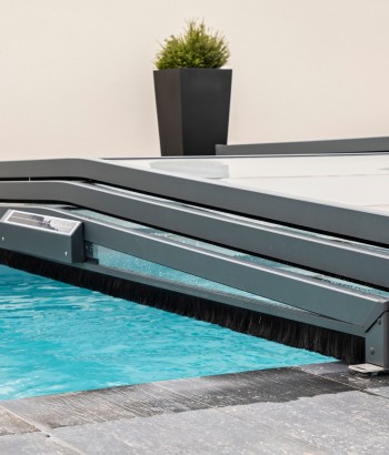 Abri de piscine Triptik Semi-Plat