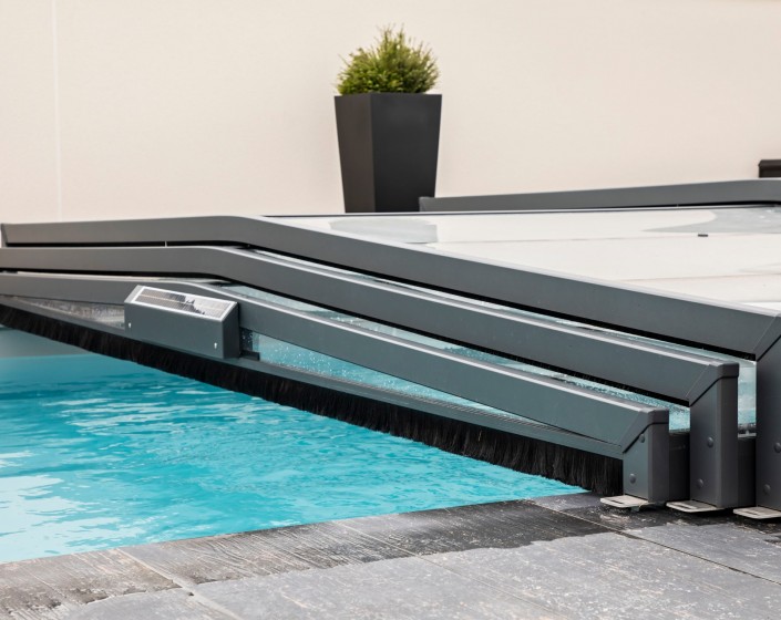 Abri de piscine Triptik Semi-Plat