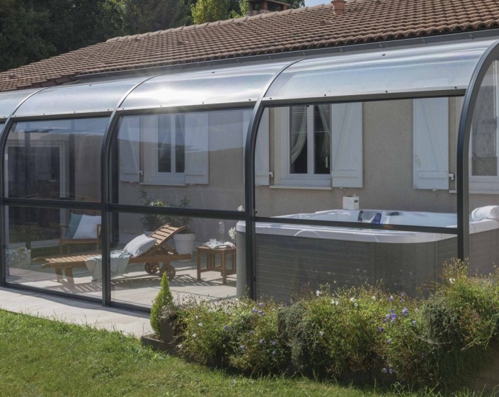Abri de terrasse Panoramik à panneaux relevables
