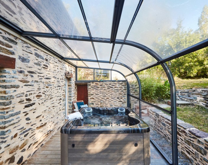 Abri de terrasse Panoramik à panneaux relevables