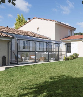 Abri de terrasse Panoramik à panneaux relevables