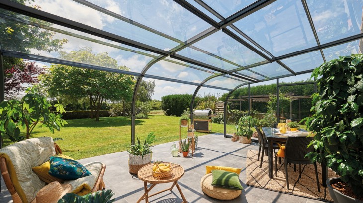 Abri de terrasse Panoramik à panneaux relevables