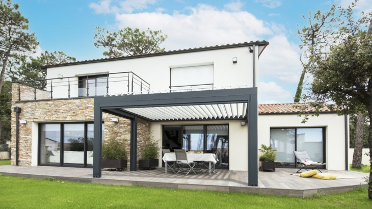 Pergola Bioclimatik à lames orientables