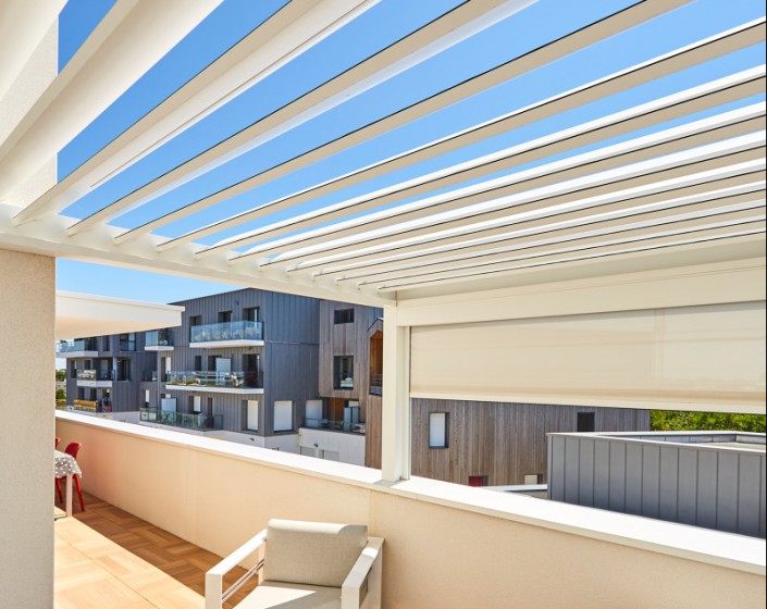 Pergola Bioclimatik à lames orientables