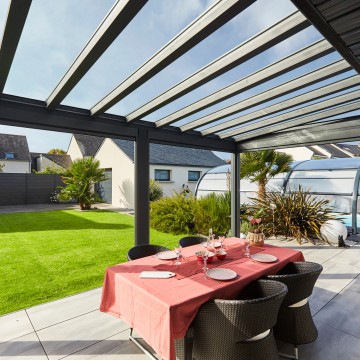 Pergola Luminov avec toiture en verre
