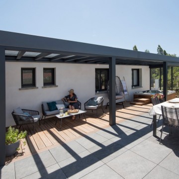 Pergola Luminov avec toiture en verre