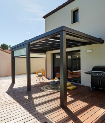 Pergola Luminov avec toiture en verre