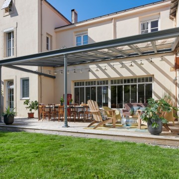 Pergola Luminov avec toiture en verre