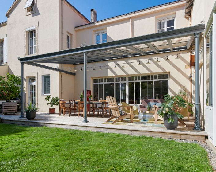 Pergola Luminov avec toiture en verre