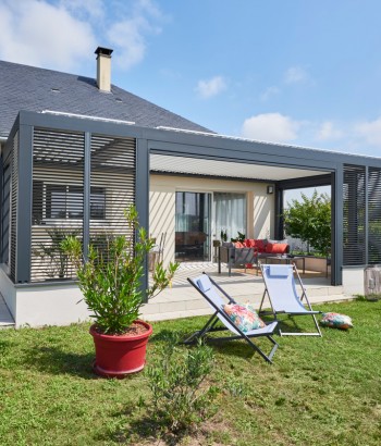 Pergola Bioclimatik à lames orientables