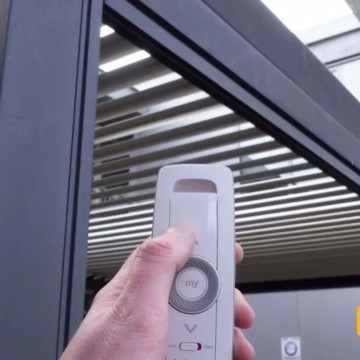 Accessoires pergolas & pergolas bioclimatiques