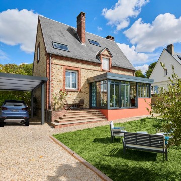 Protéger votre voiture avec une pergola