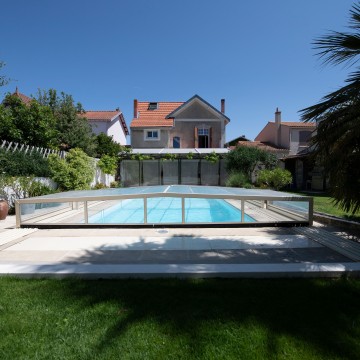 Abri de piscine Triptik Semi-Plat