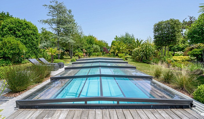 Abri de piscine Triptik Semi-Plat