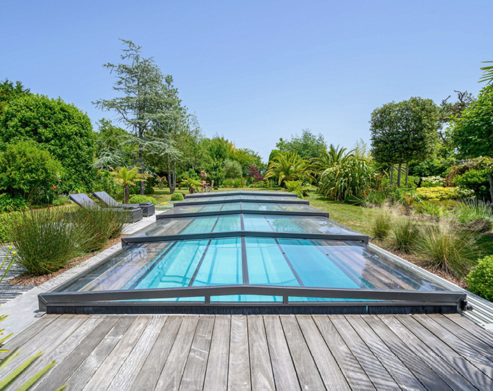 Abri de piscine Triptik Semi-Plat