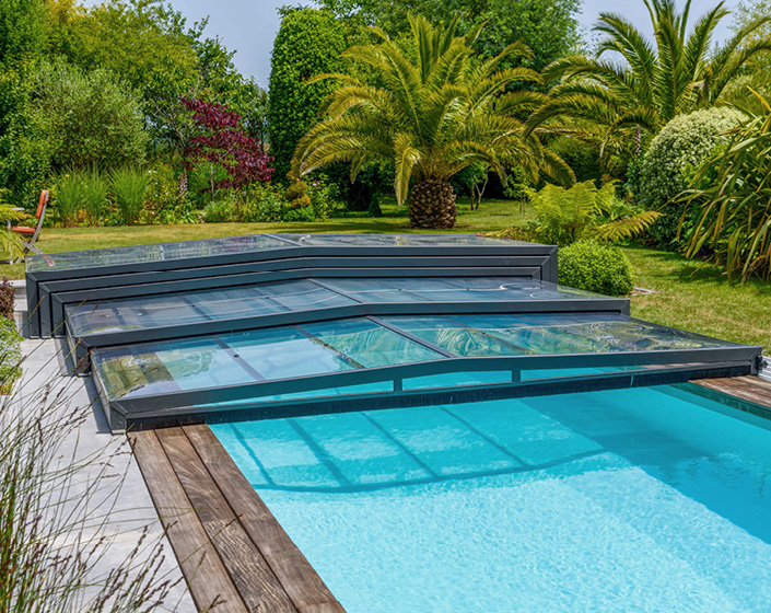 Abri de piscine Triptik Semi-Plat
