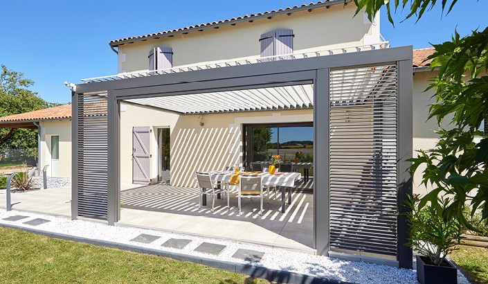Pergola Bioclimatik à lames orientables