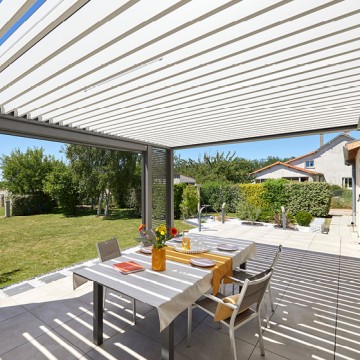 Pergola Bioclimatik à lames orientables