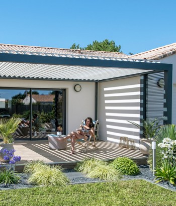 Pergola Bioclimatik à lames orientables