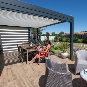 Pergola Bioclimatik à lames orientables
