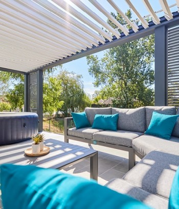 Pergola Spa Bioclimatik à lames orientables