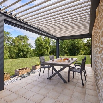 Pergola Bioclimatik à lames orientables