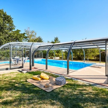 L’abri de piscine est-il rentable ? Zoom sur un investissement gagnant
