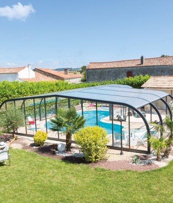 Abri de piscine Elliptik Haut à panneaux relevables