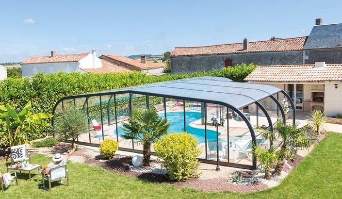 Abri de piscine Elliptik Haut à panneaux relevables