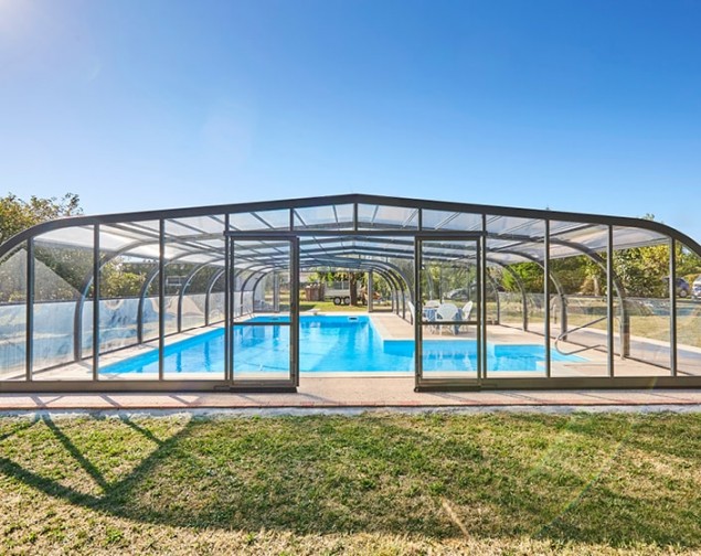 abri de piscine haut elliptik a panneaux relevables