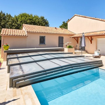 Abri piscine : les systèmes d&rsquo;ouvertures