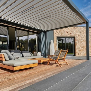 Pergola Bioclimatik à lames orientables