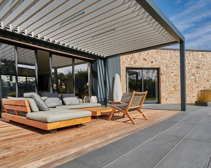 Pergola Bioclimatik à lames orientables