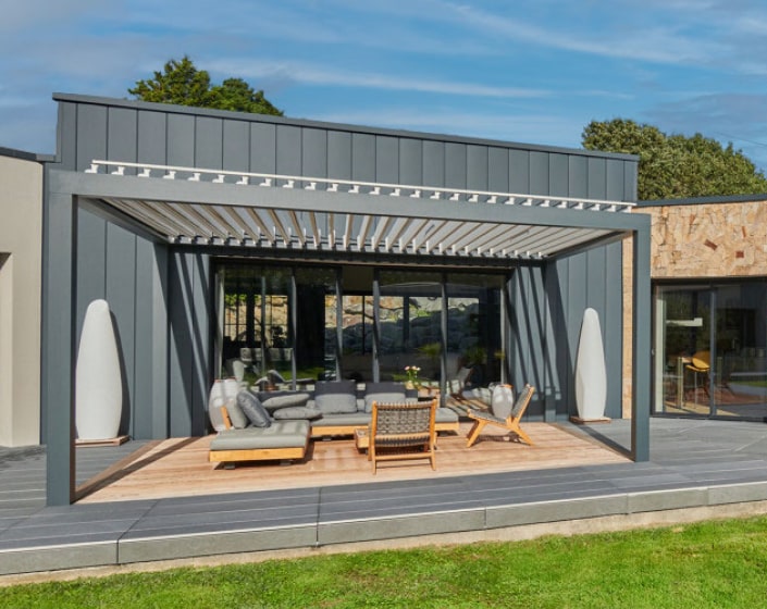 Pergola Bioclimatik à lames orientables