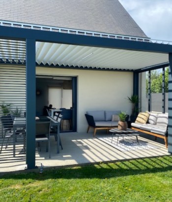 Pergola Bioclimatik à lames orientables