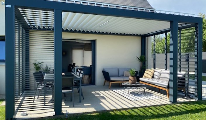 Pergola Bioclimatik à lames orientables