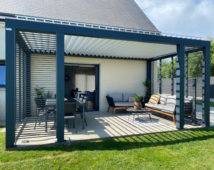 Pergola Bioclimatik à lames orientables