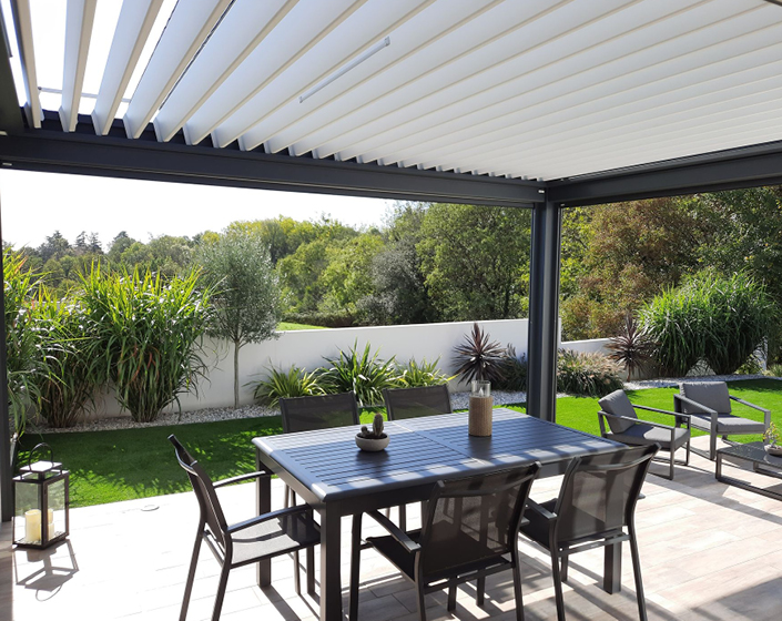 Pergola Bioclimatik à lames orientables