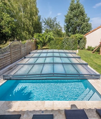 Abri de piscine Triptik Semi-Plat