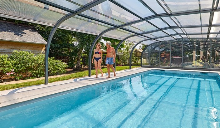Abri de piscine Elliptik Haut à panneaux relevables