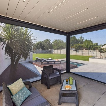 Pergola Bioclimatik à lames orientables