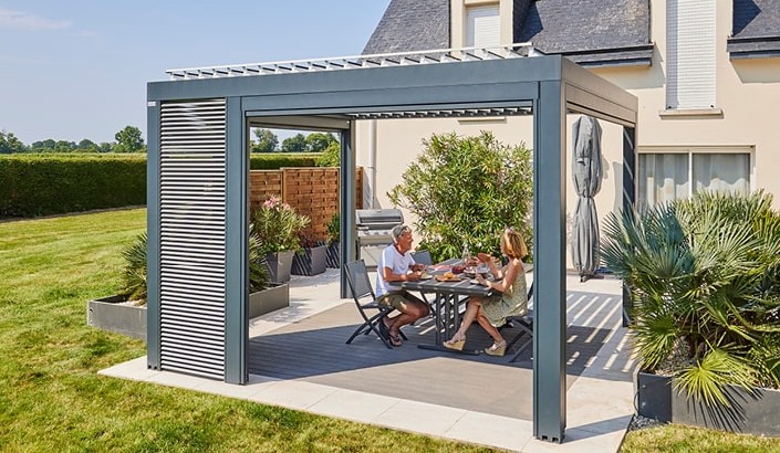 Pergola Bioclimatik à lames orientables