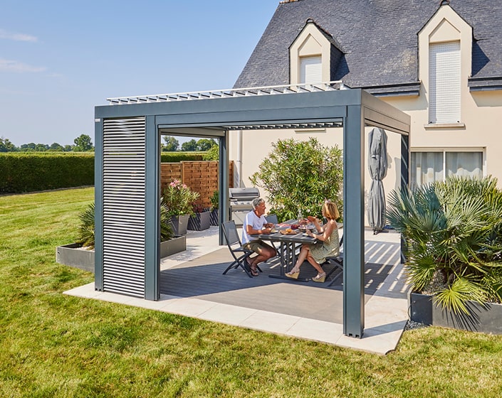 Pergola Bioclimatik à lames orientables