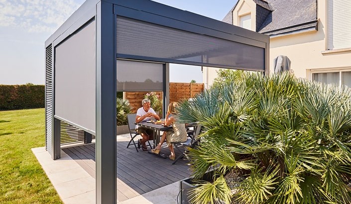 Pergola Bioclimatik à lames orientables