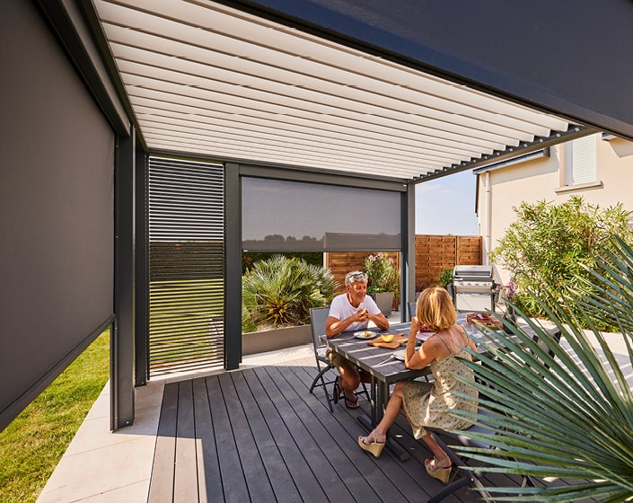 Pergola Bioclimatik à lames orientables
