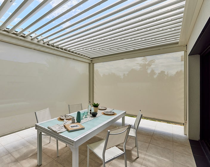Pergola Bioclimatik à lames orientables