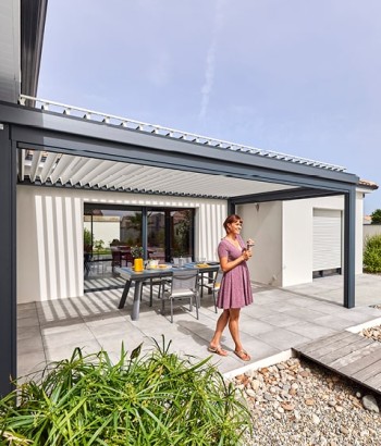 Pergola Bioclimatik à lames orientables
