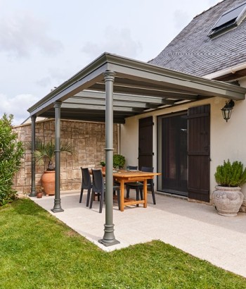 Pergola Luminov avec toiture en verre